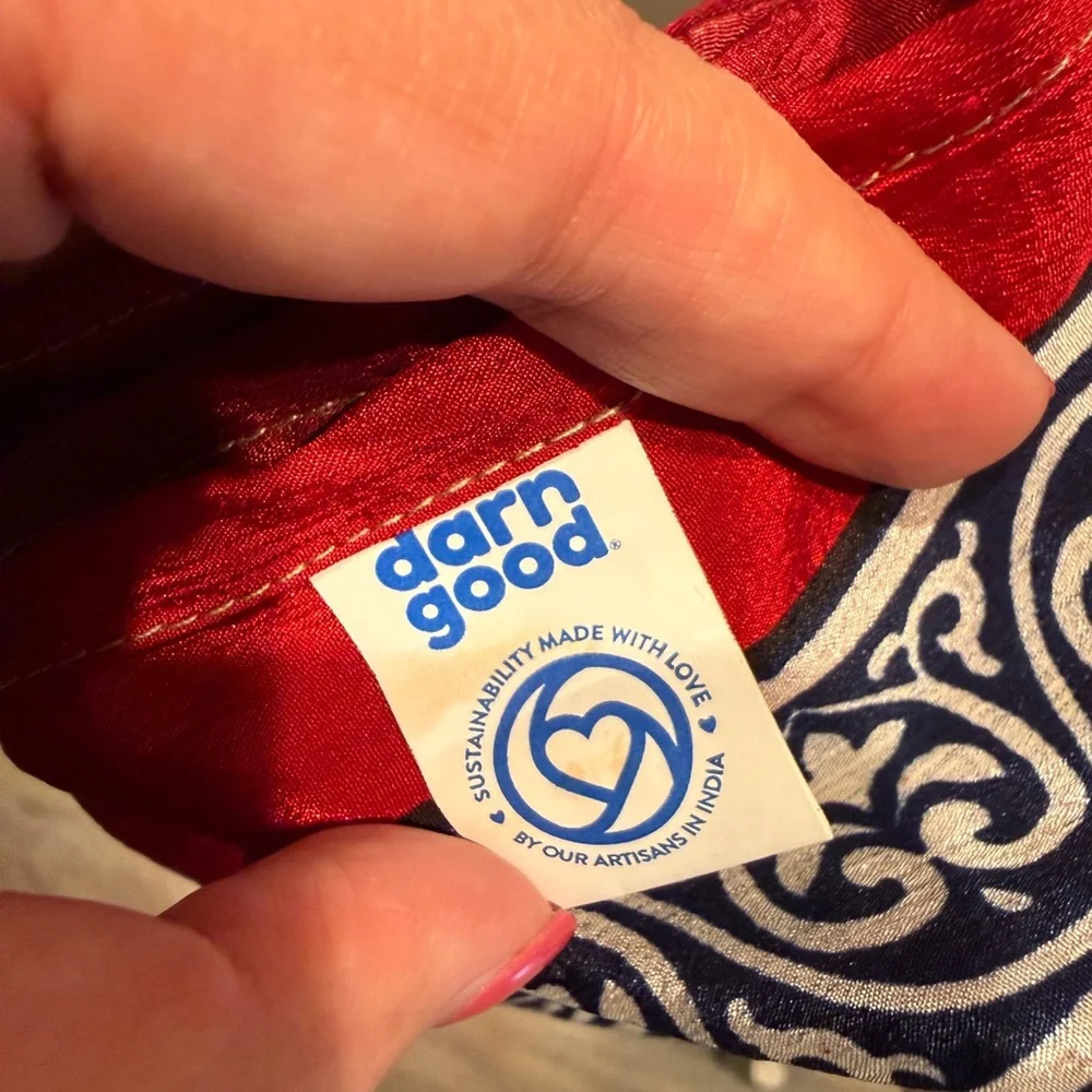 Darn Good Yarn Sari Wrap Red Skirt FLAWED - Picture 5 of 11